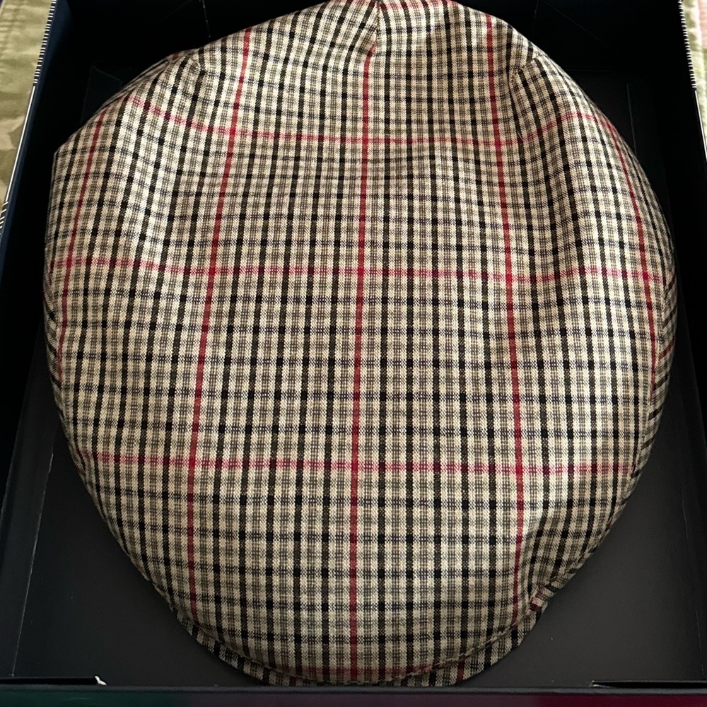 Flat plaid checked cap made in Italy. 100% cotton size 60(large). NWT - Picture 7 of 8